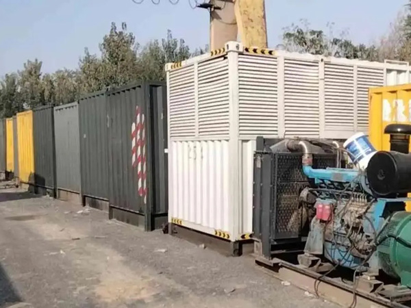 旬阳200KW柴油发电机机组每小时油耗是多少？
