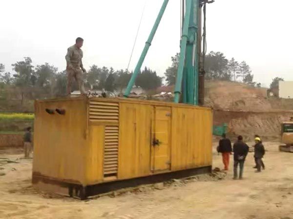 旬阳如何判断水冷式机油散热器密封件是否需要更换？